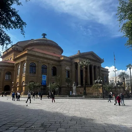 Maqueda Vibes * Palermo