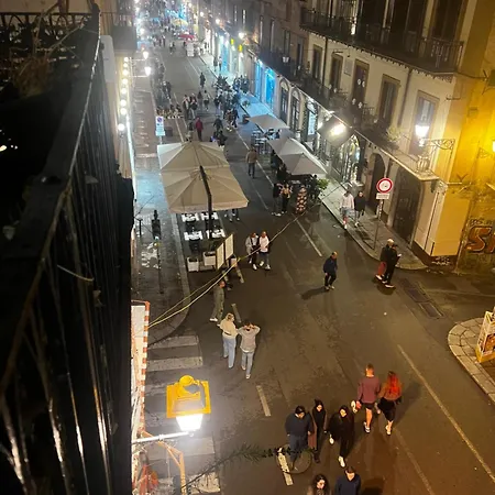 Maqueda Vibes Lägenhet