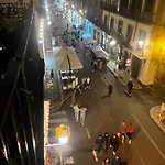 Maqueda Vibes شقة