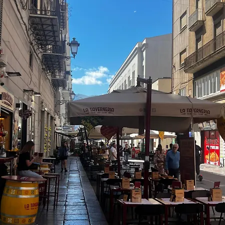 Maqueda Vibes * Palermo